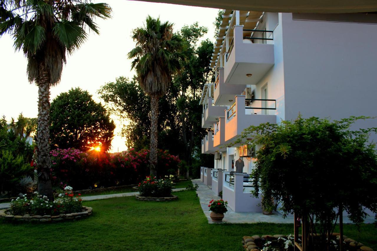 Cavos Beach House Kávos Exterior foto